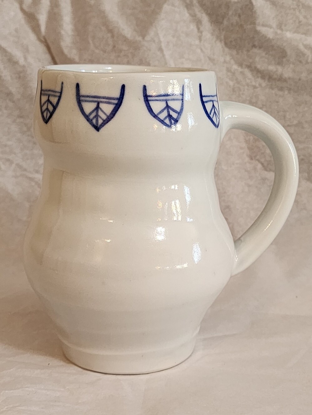 Studio Pottery Mug Blue Geometric Leaf Design Lg Handle Opening EUC Belly Mug